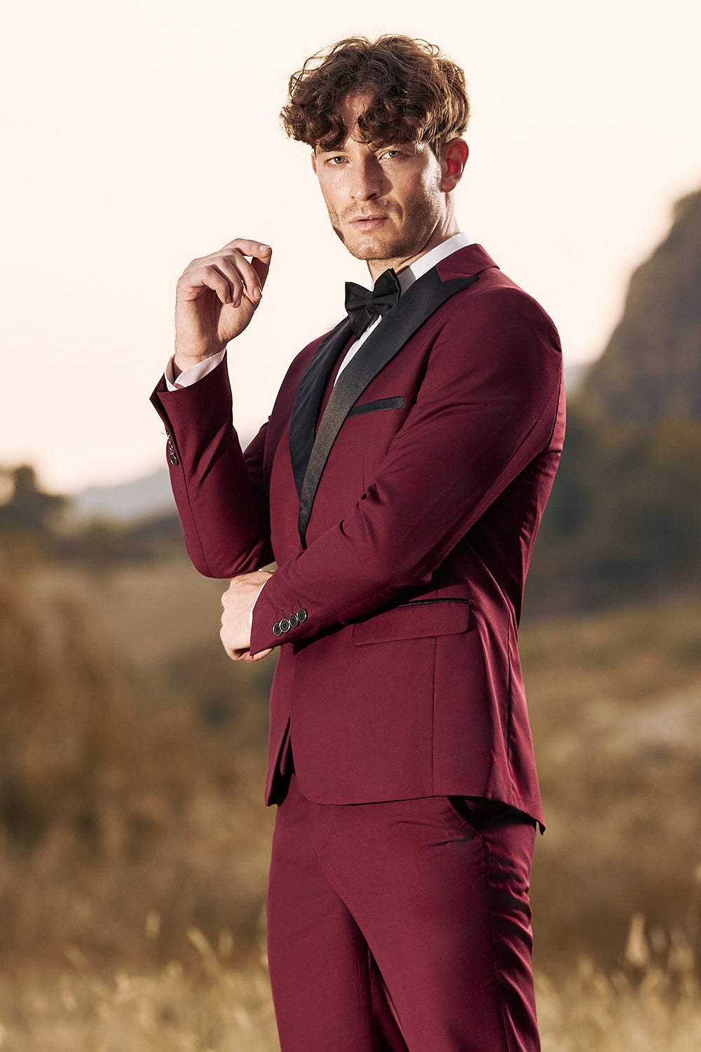3 stykker Peak Lapel Burgundy Mænds Prom Suits