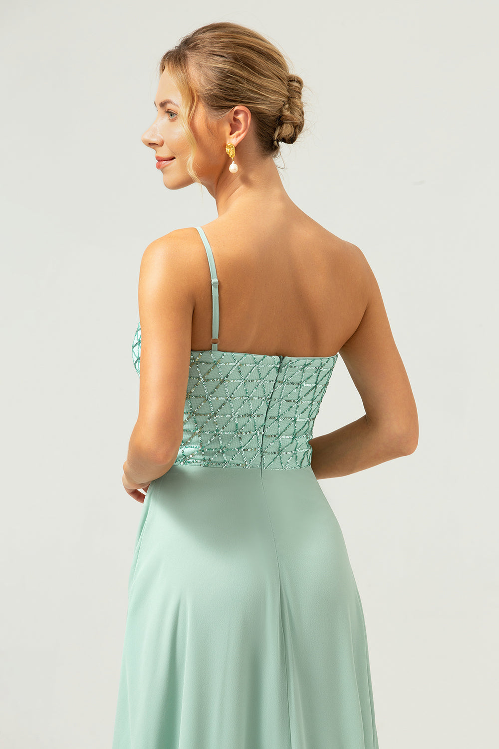 Glitrende grøn A-linje One Shoulder Chiffon Lang brudepigekjole
