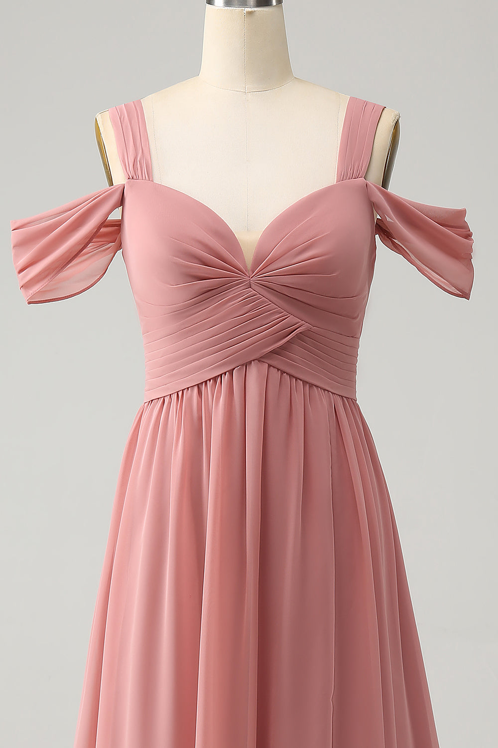 Chiffon Red A Line Spaghetti Stropper Plisseret brudepigekjole med slids