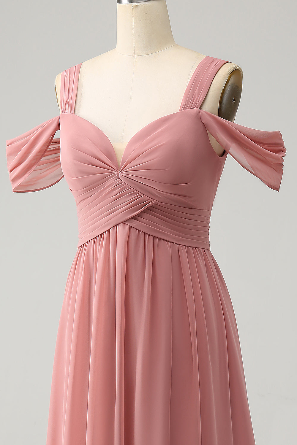 Chiffon Red A Line Spaghetti Stropper Plisseret brudepigekjole med slids