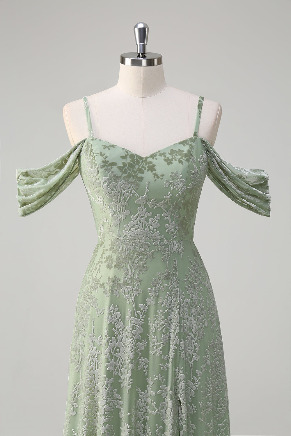 Dusty Sage A-linje kold skulder Jacquard lang brudepigekjole med slids