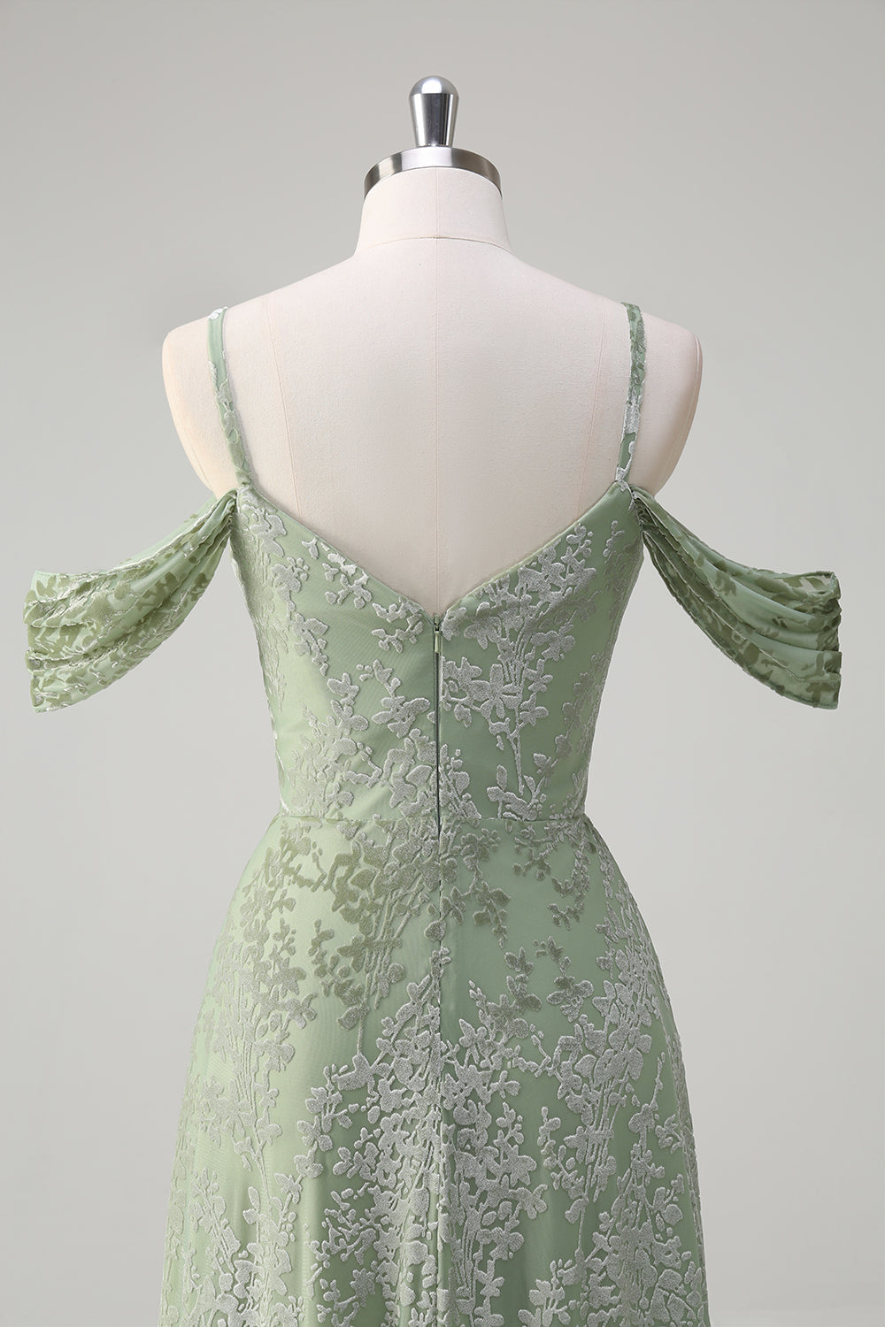 Dusty Sage A-linje kold skulder Jacquard lang brudepigekjole med slids