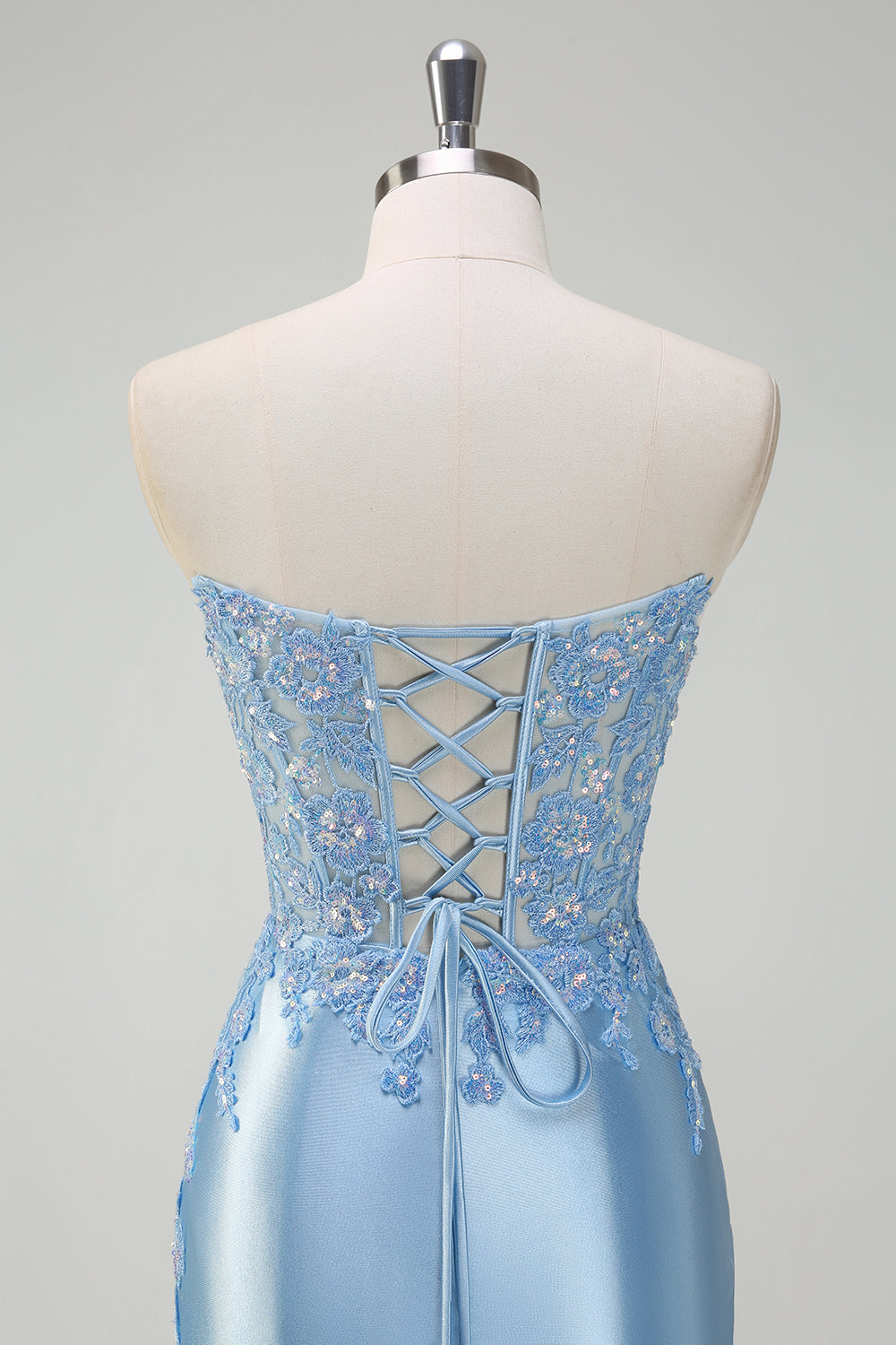 Glitrende lyseblå havfrue stropløs korset paillet satin gallakjole med slids
