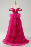 Hot Pink Cold Shoulder A-Line Tyl Tiered Lang Gallakjole med Appliques