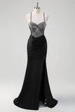 Glitrende sort havfrue halterneck beaded lang balkjole med slids
