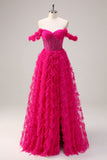 Fuchsia A-linje Lagdelt Off the Shoulder Lang Korset Gallakjole med Perlebesat