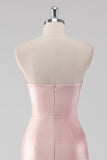 Pink flæseskede stropløs satin lang formel kjole med slids