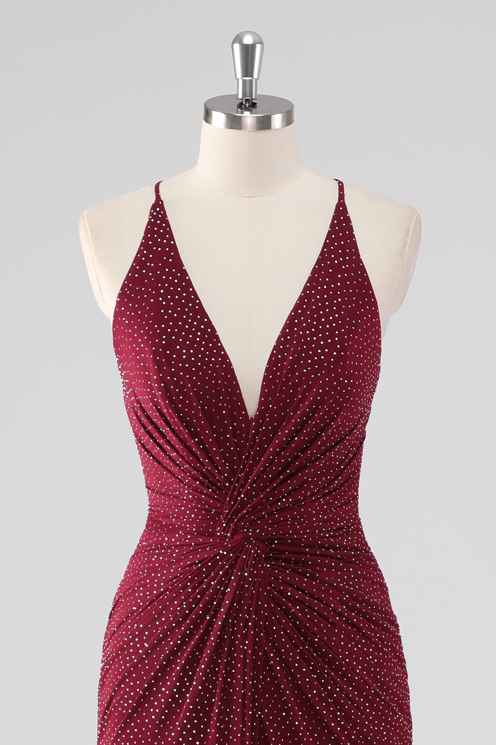 Burgundy Sheath V-hals plisseret beaded rygløs lang formel kjole med slids