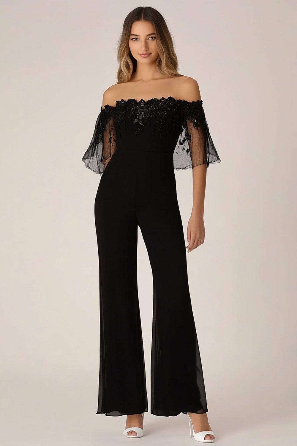 Sort Off the Shoulder Chiffon Formelle buksedragter med applikationer