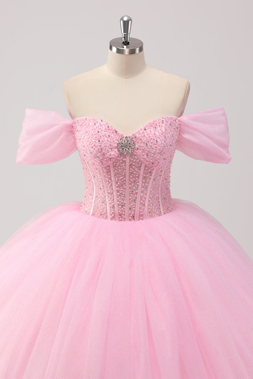 Prinsesse Pink Balkjole Off the Shoulder Beading Tyl Quinceanera Kjole