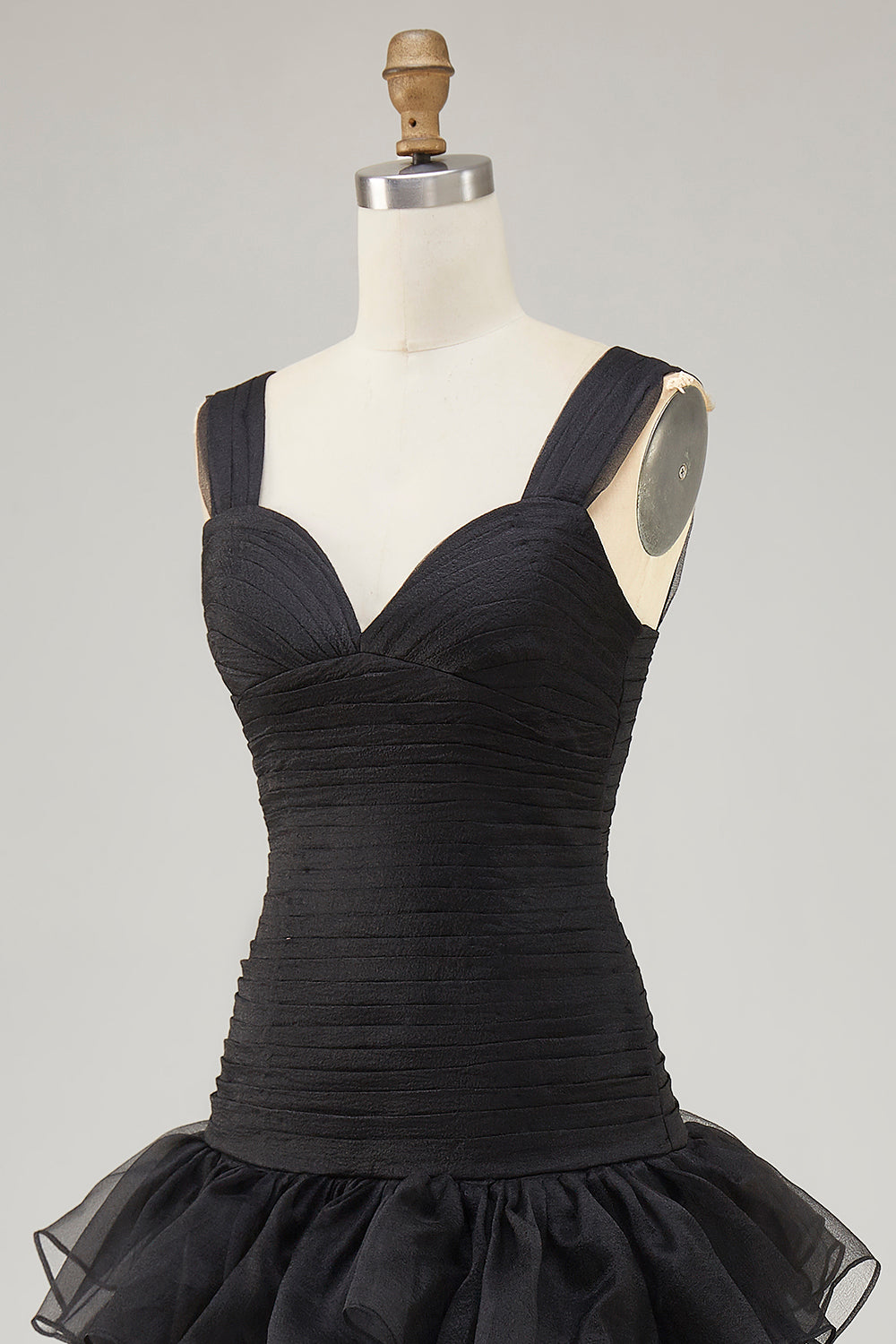 Sort Organza A-linje høj-lav formel kjole med flæseslids