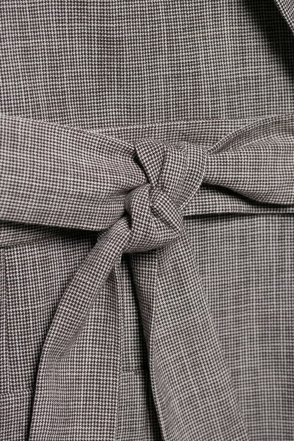 Grå 2-delt Notched Revers Kvinder Prom Suits med bælter