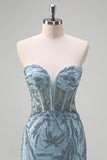 Glitrende lyseblå havfrue stropløs korset lang perlebesat gallakjole med slids