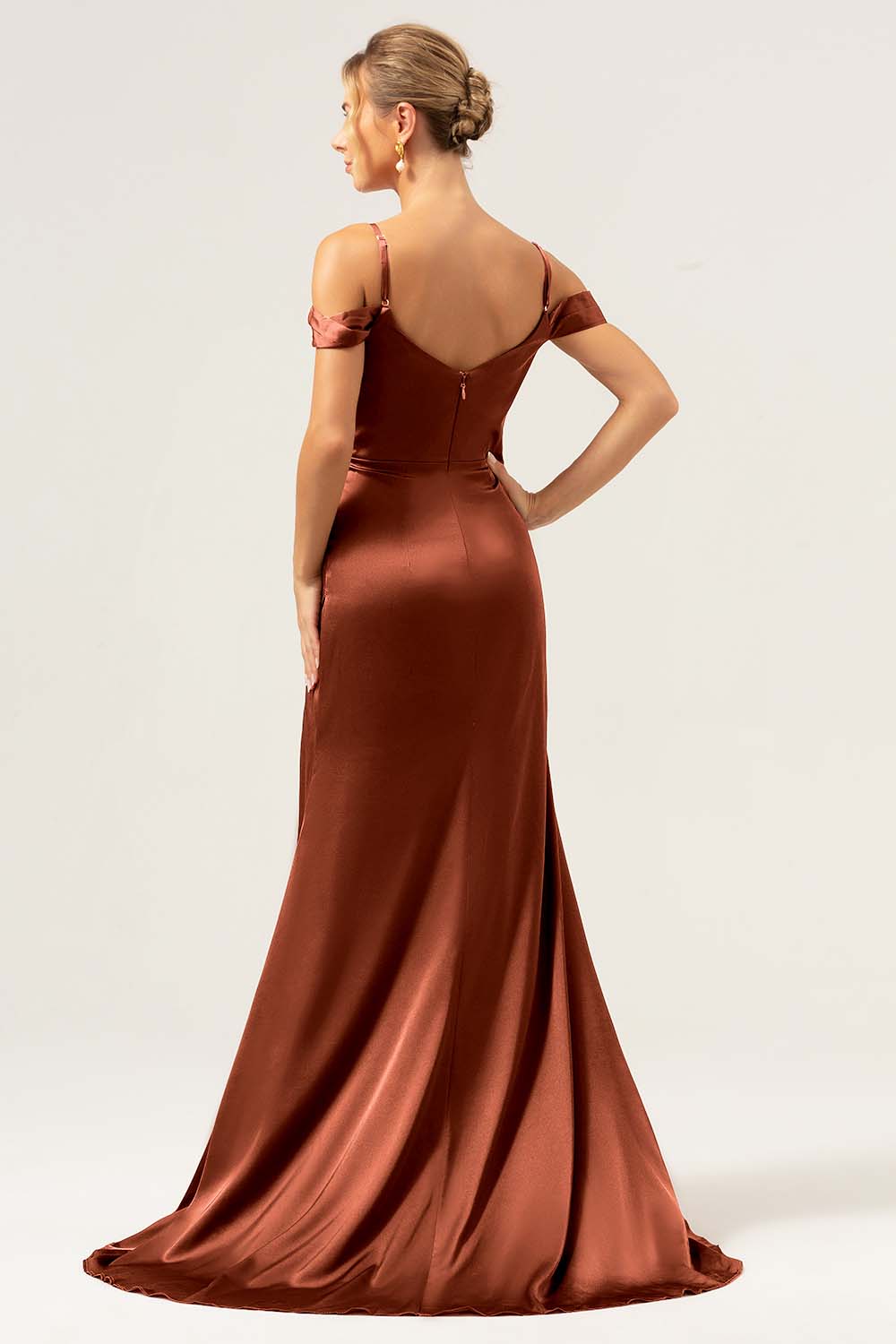 Støvet Blå Havfrue Kold skulder Ruched Korset Lang brudepigekjole med slids