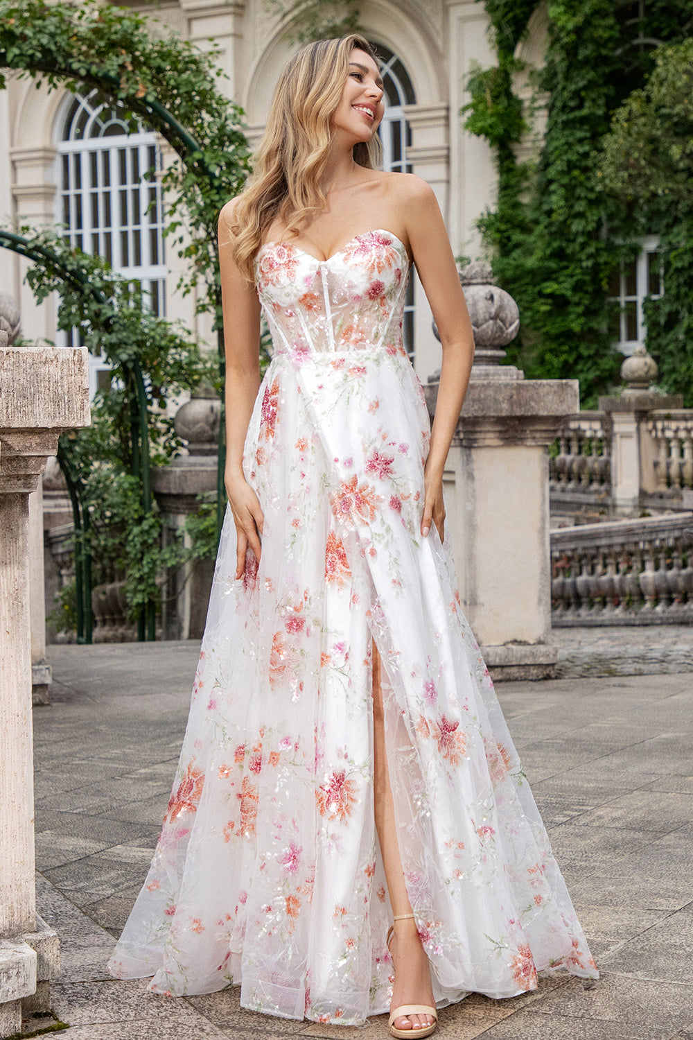 Elfenbensblomst A Line Sweetheart Broderet Korset Lang gallakjole med slids