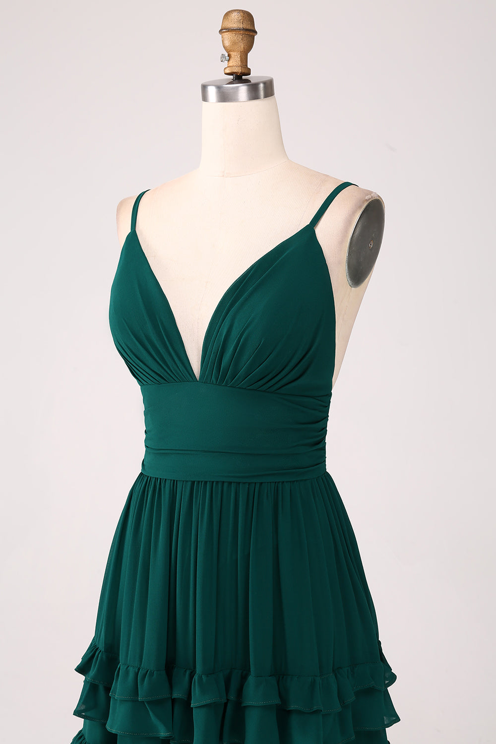 Spaghetti stropper Tiered Prom Dress med plisseret