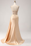 Elegant champagne havfrue plisseret satin gallakjole med applikationer
