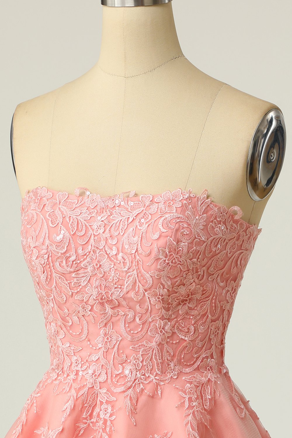 Blush stropløs kort Prom Kjole med Appliques