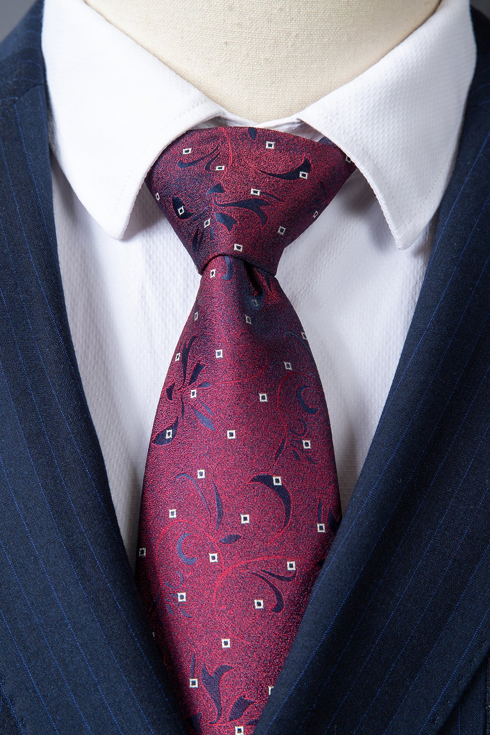 Mørkeblå nålestribet 3-delt dobbeltradet herredragt