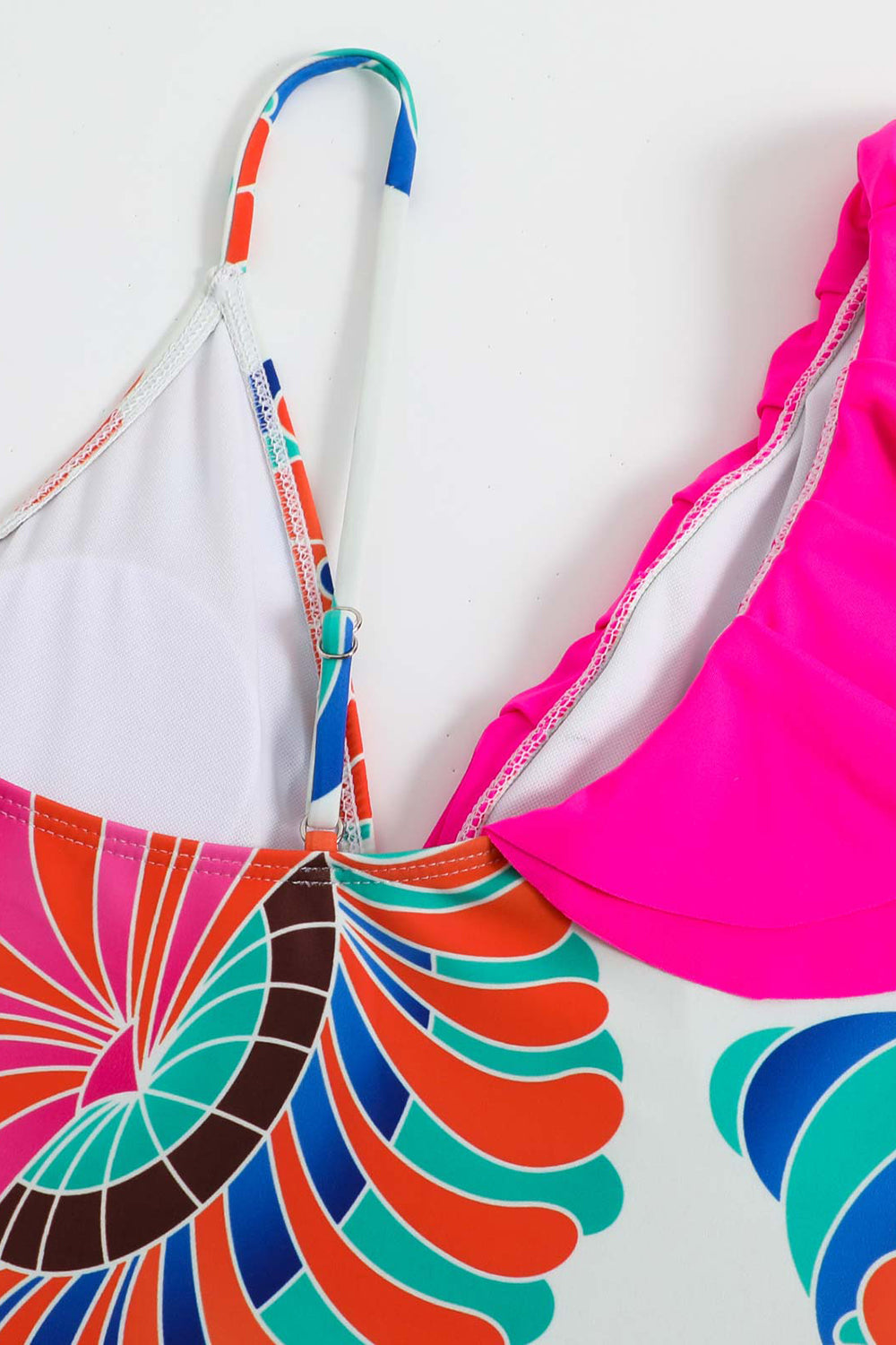 Blå trykt høj talje et stykke badetøj