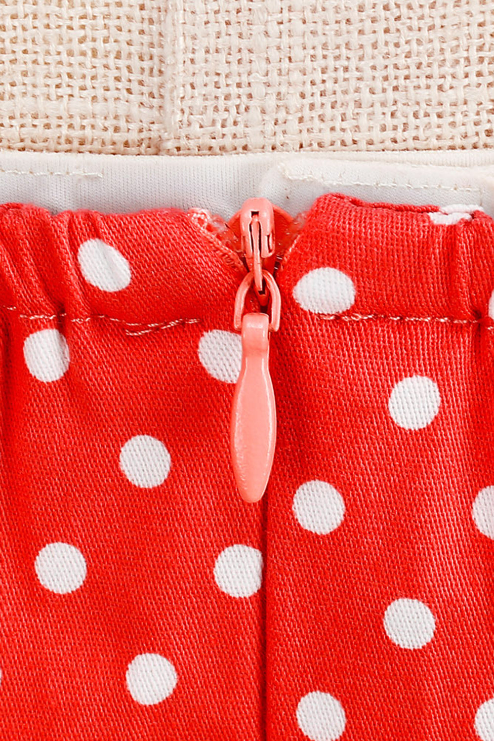 Halter Red Polka Dots 1950'erne kjole