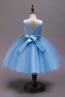 En linje blå bowknot piger kjoler med applikationer
