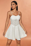 Hvid A-line spaghetti stropper Kort blonde sommerkjole
