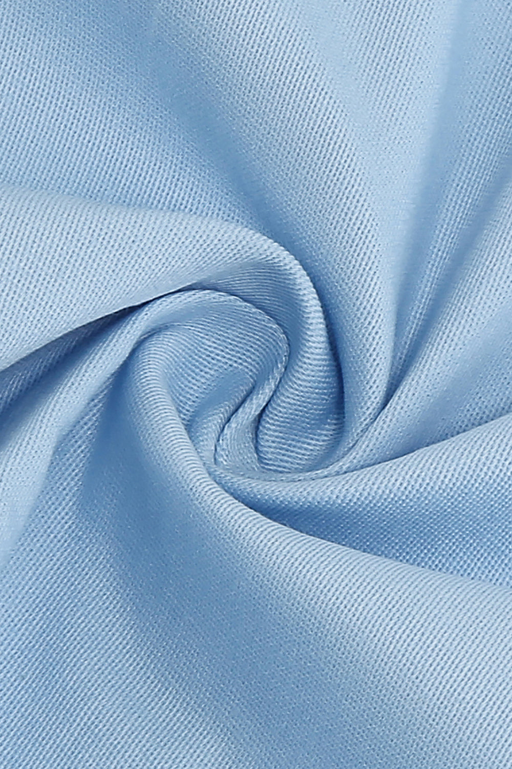 Sort gyngekjole fra 1950'erne med bælte