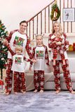 Plaid matchende familiejulepyjamas med snefnug