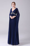 Navy A-Line V-hals Chiffon gulvlang mor til bruden kjole med plisseret