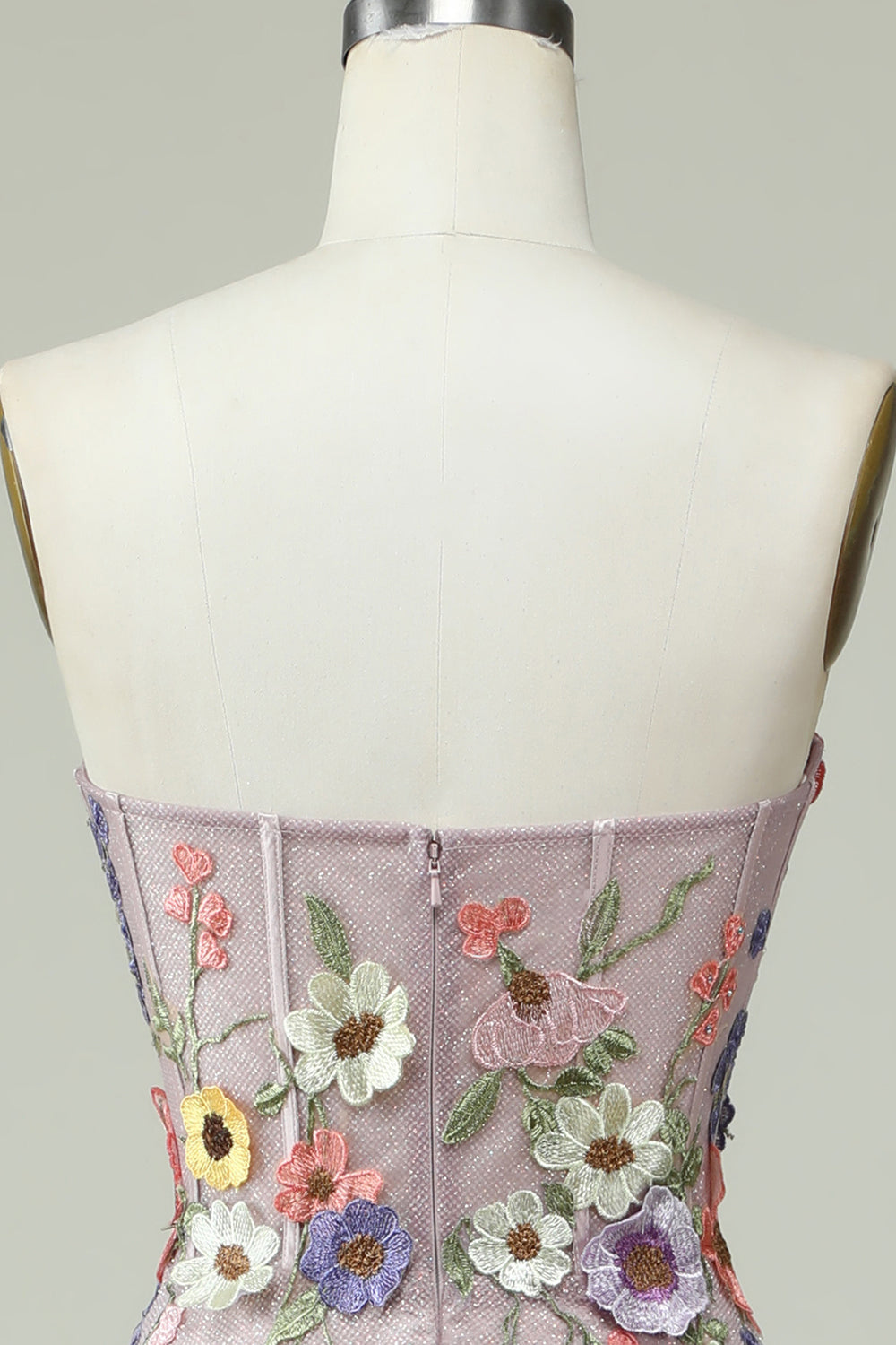 Stropløs A Line gallakjole med 3D-blomster