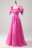 Pufærmer Hot Pink gallakjole med flæser