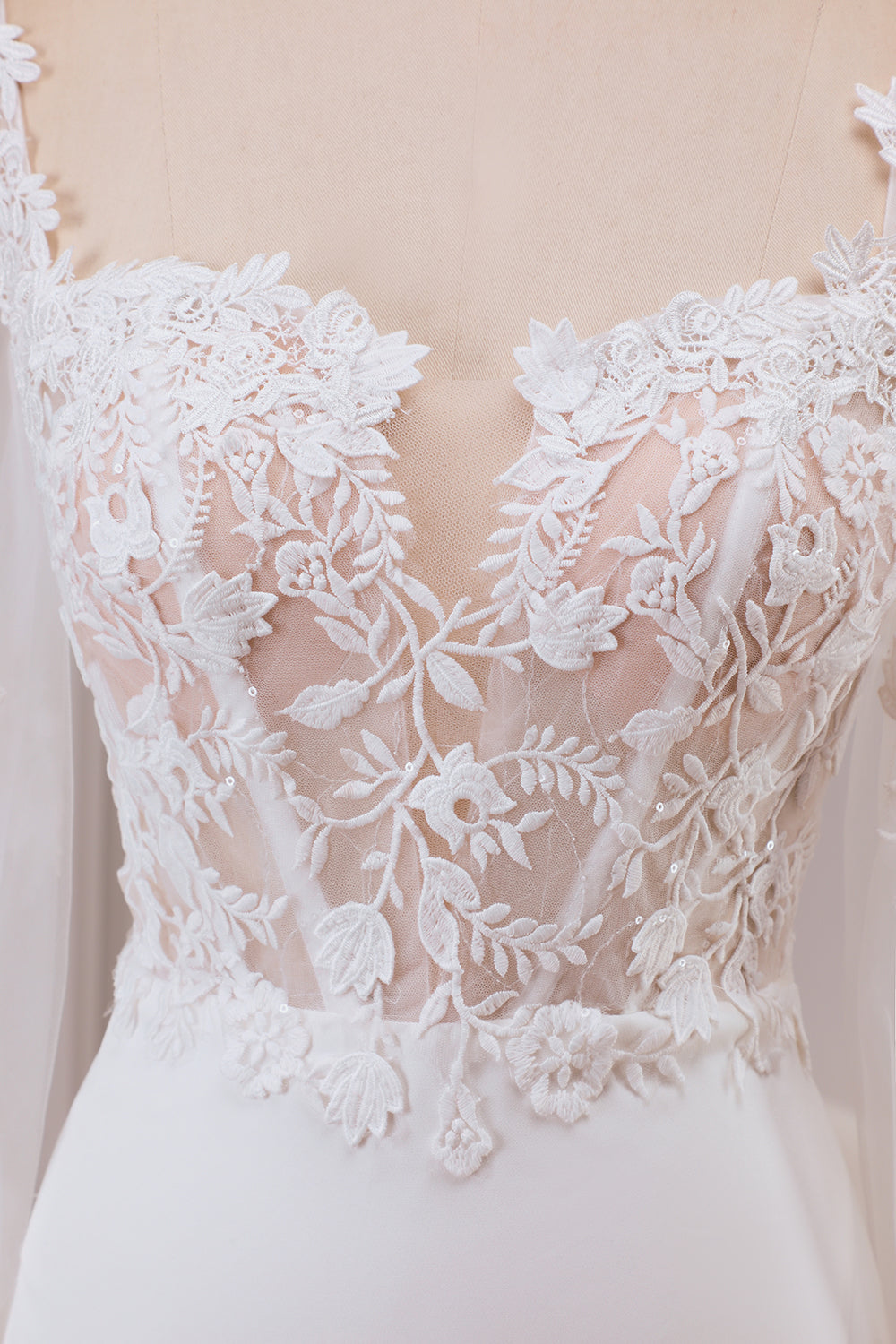 Elfenben blonder kæreste hals lange ærmer Havfrue brudekjole med feje tog