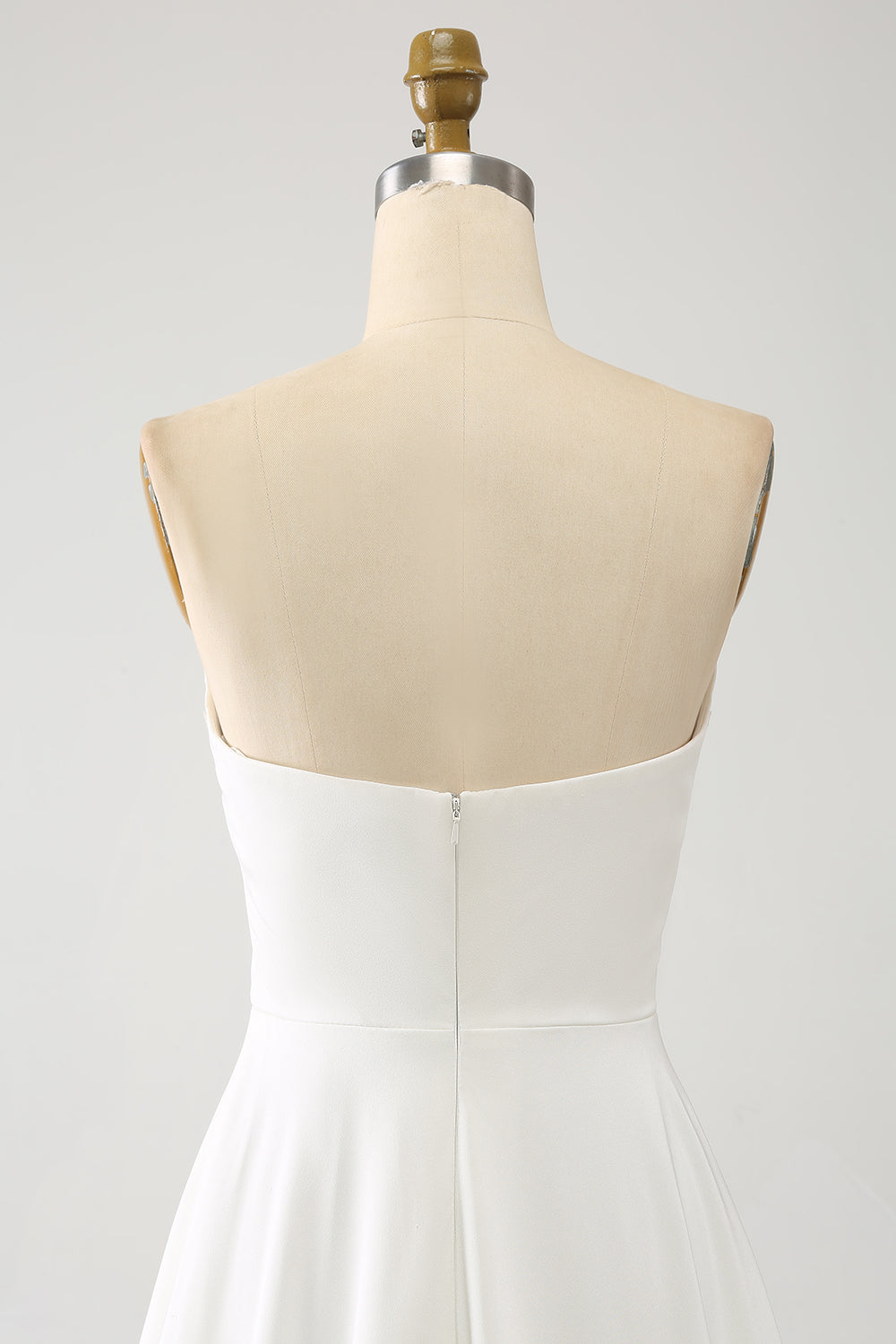 Elfenben A Line lang chiffon brudekjole med 3D sommerfugle lange ærmer