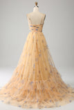 Gul A-line halter plisseret tyl tiered gallakjole med broderi