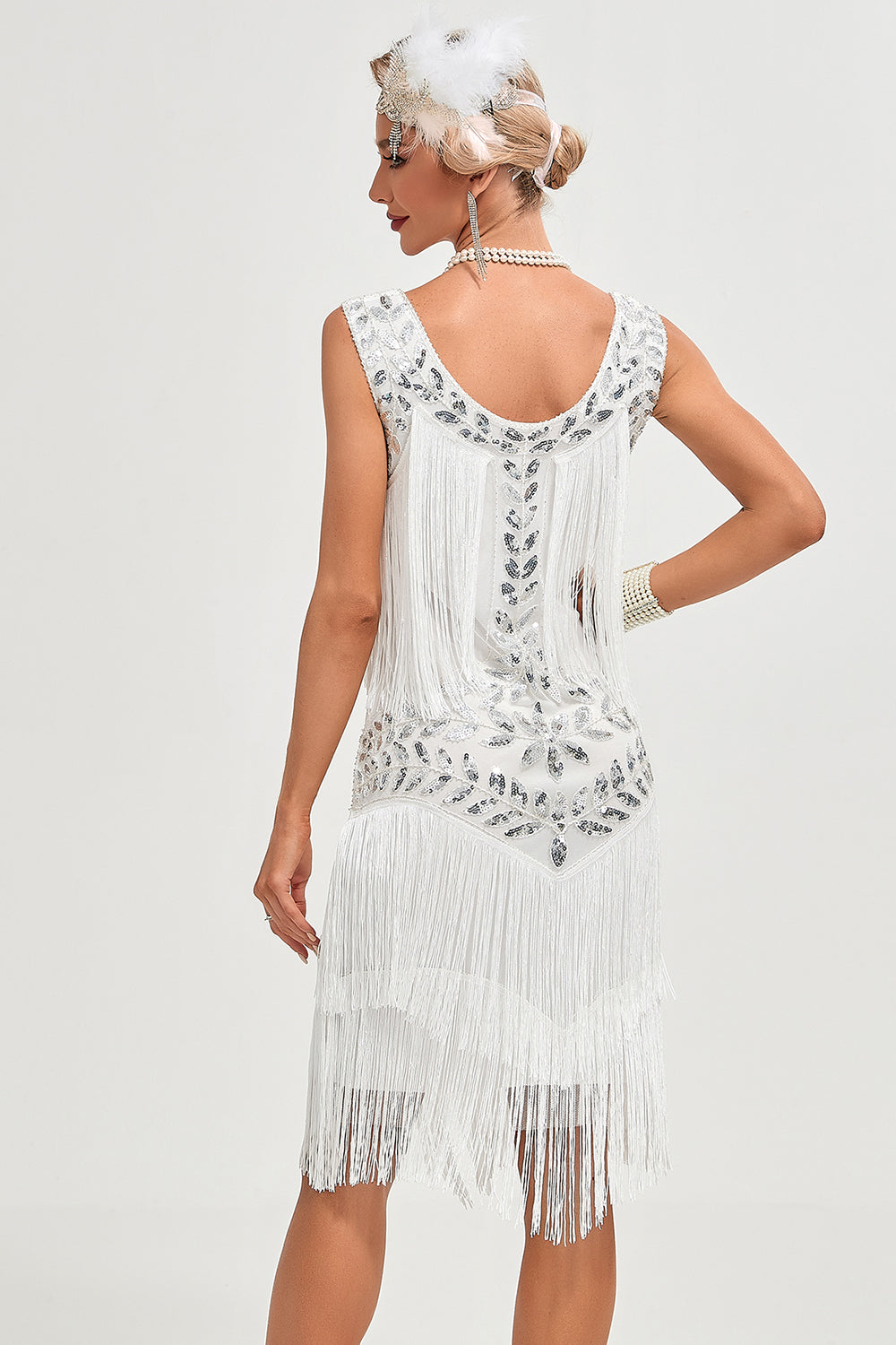 Sort Gatsby 1920'ernes flappekjole med pailletter og frynser