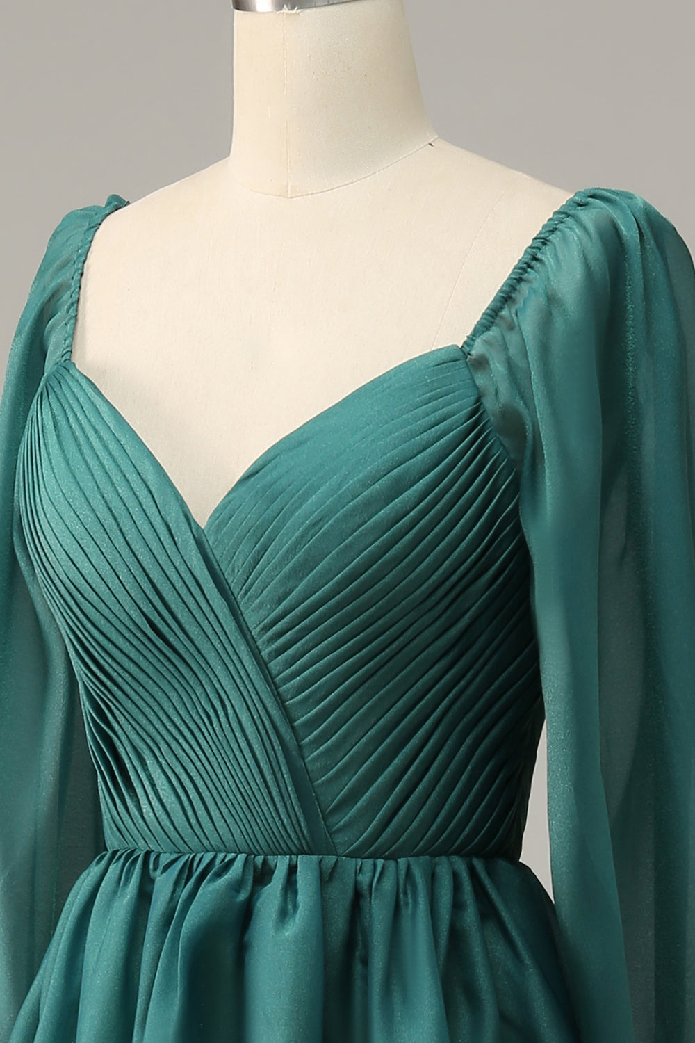 Off Shoulder lange ærmer Prom kjole med flæser