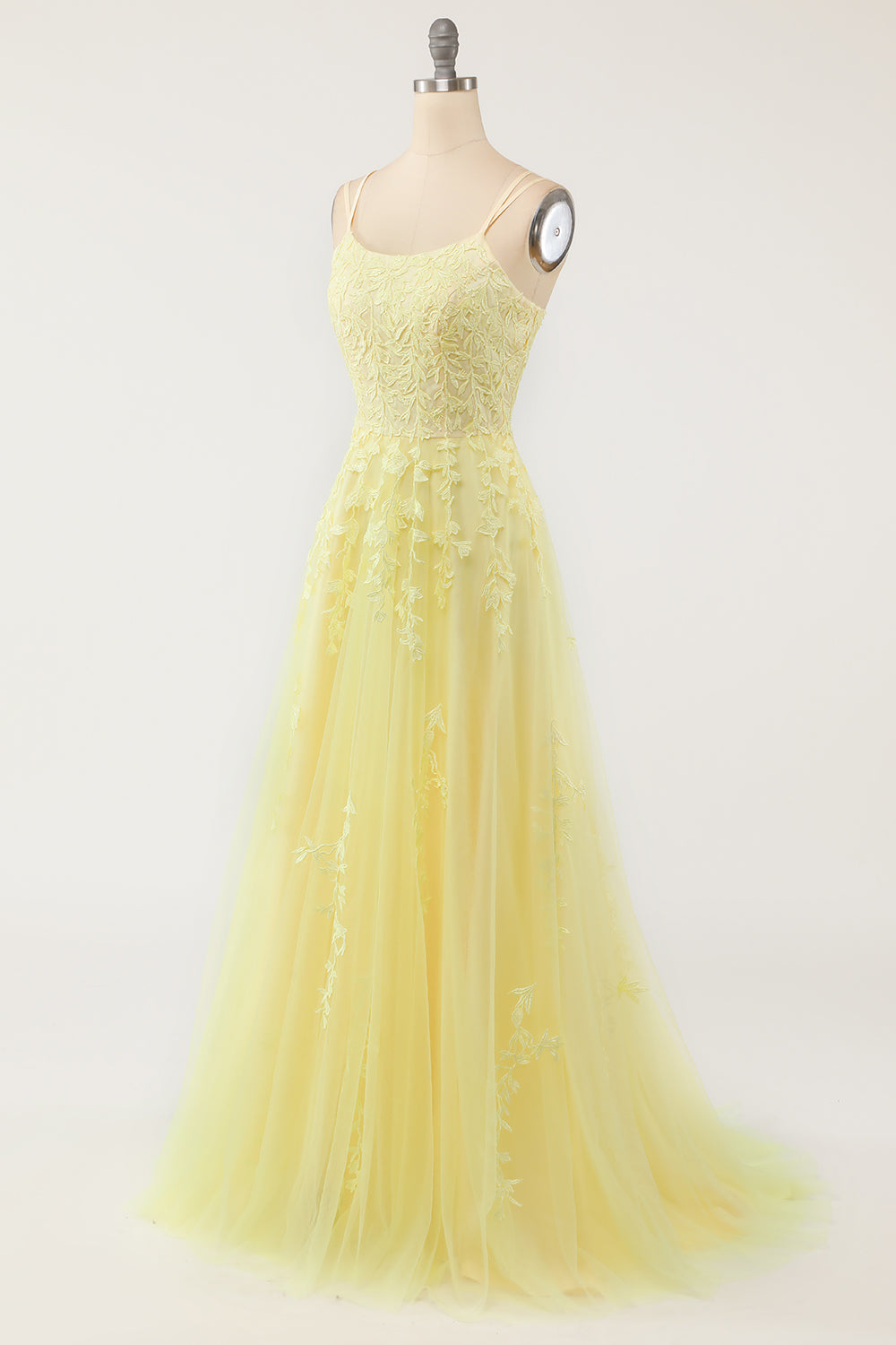 Lilla Tulle Prom Kjole med applikationer