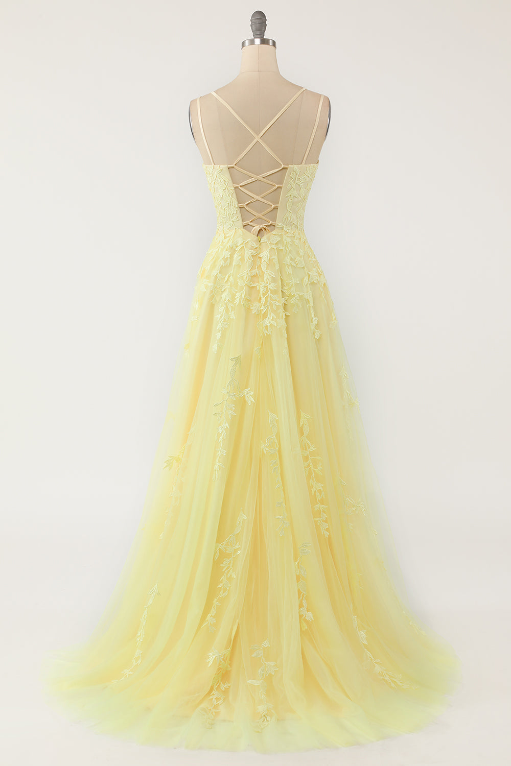 Lilla Tulle Prom Kjole med applikationer