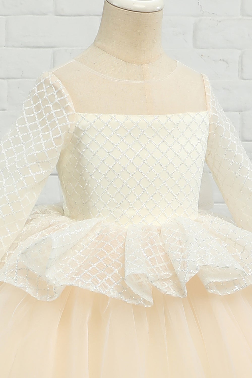 Abrikos høj-lav blomst pige kjole med bue