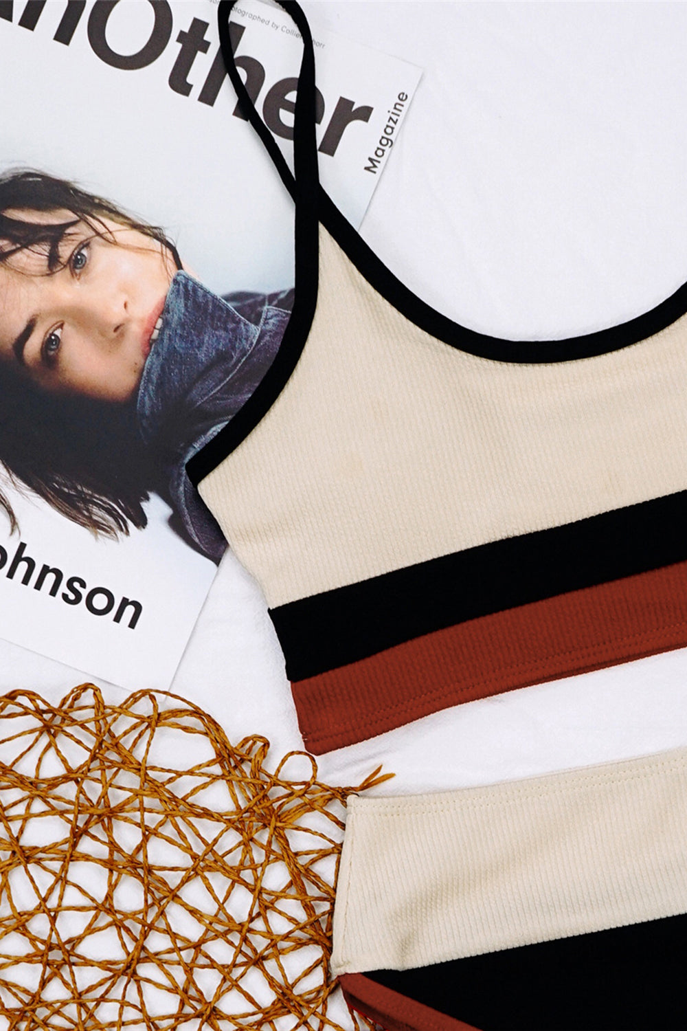 Todelt stribet badedragt