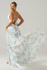 Indlæs billede til gallerivisning Hvid blå blomst A Line lang tyl brudepigekjole med flæser