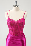 Fuchsia Bodycon Spaghetti Stropper Beaded Satin Kort Cocktail Kjole