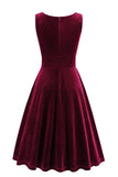 Bordeaux A Line V-hals plisseret kort vintage 1950'erne kjole