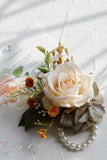 Elegant Blush Prom Wrist Corsage og mænds Boutonniere til bryllupsfest