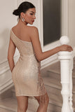 Sparkly Champagne One Shoulder Stram Kort Festkjole med Kvaster