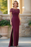 Elegant Burgundy Bodycon Blonder Appliques Mor Til Brud Kjole Med Slids