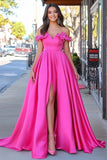 Fuchsia Satin A Line Off The Shoulder Applique Prom Kjole med slids