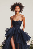 A Line Sweetheart Ruffled Navy Gallakjole med Slids foran