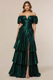 Off the Shoulder Mørkegrøn En linje Tiered Satin Prom Kjole